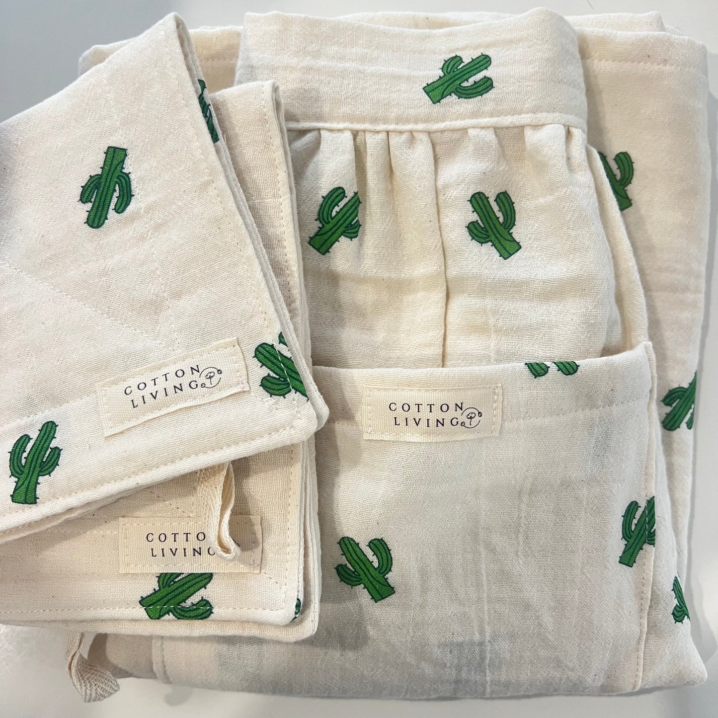 🎁 Gift Set 🎁 Handmade Double Cotton Gauze Apron &  Tea Towels