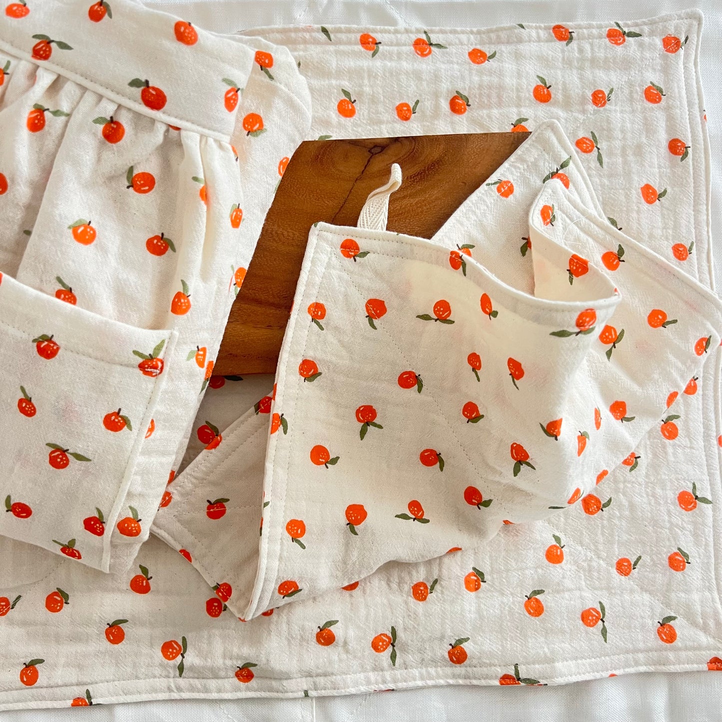 🎁 Gift Set 🎁 Handmade Double Cotton Gauze Apron &  Tea Towels